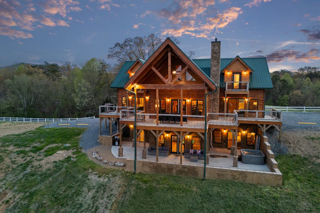 For the Love of the View Fall Rental