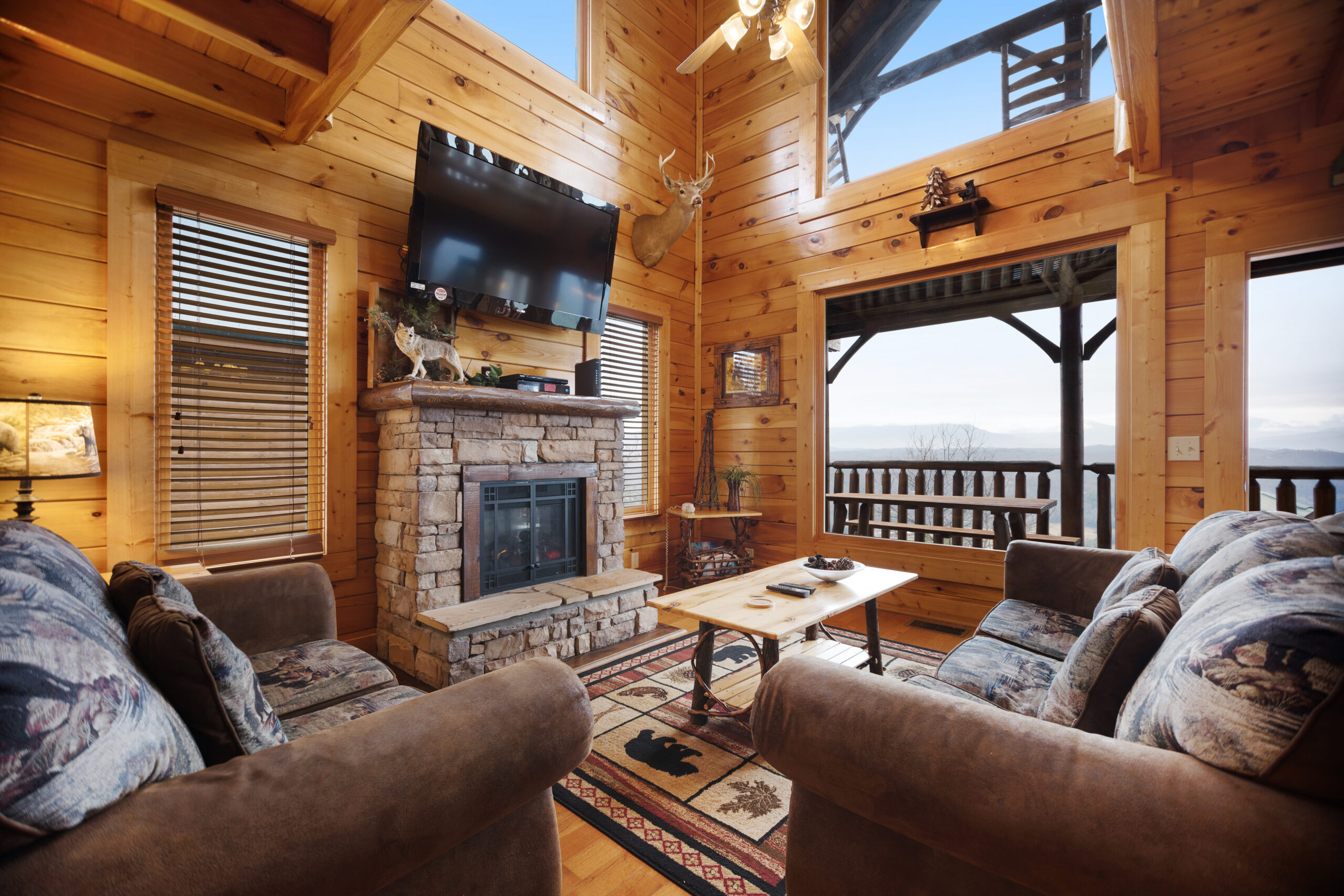 Legacy Mountain Resort - Livin High